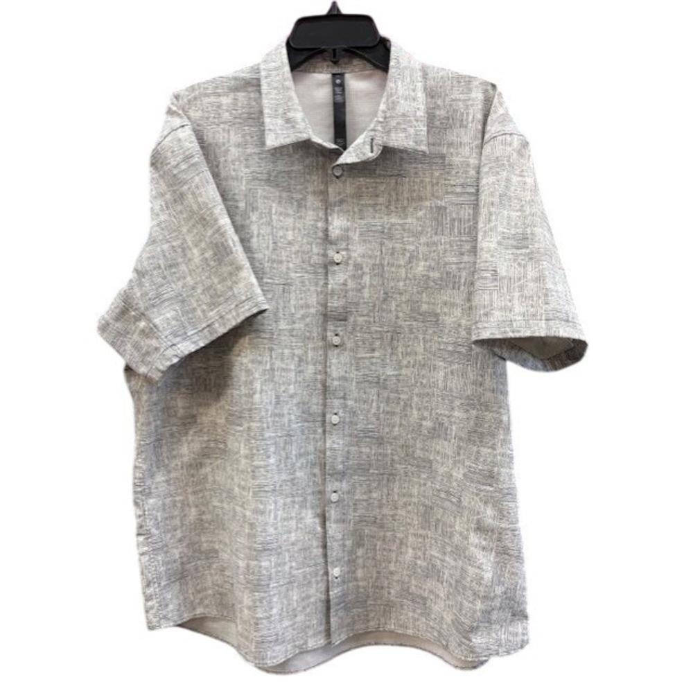 Lululemon Mens XXL Grey Crosshatch Short Sleeve Button Down Shirt Performance